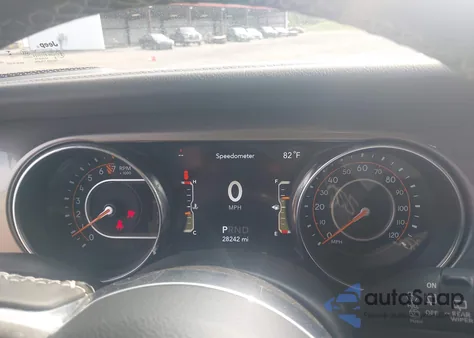 2021 Jeep Wrangler Unlimited Sahara 4X4 z USA, uszkodzony, nr VIN 1C4HJXEG6MW758927